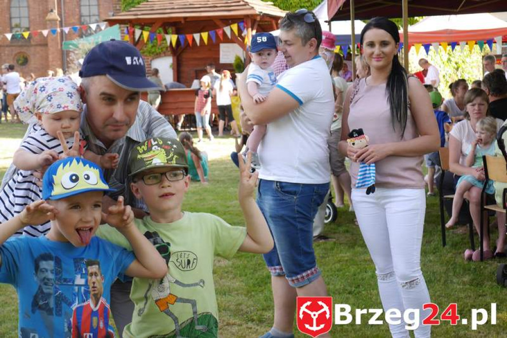 Radość dzieci w Szydłowicach - FOTORELACJA z festynu zorganizowanego z okazji Dnia Dziecka.