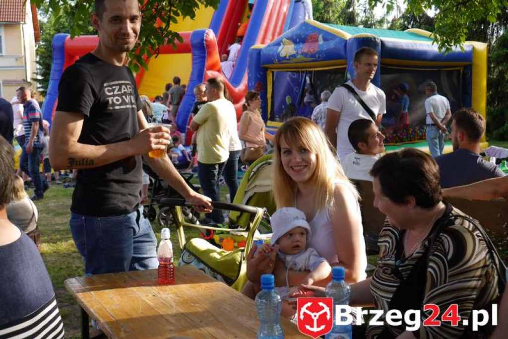 Radość dzieci w Szydłowicach - FOTORELACJA z festynu zorganizowanego z okazji Dnia Dziecka.