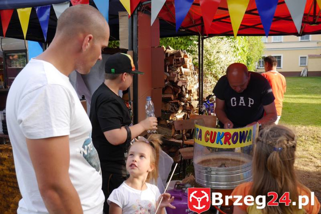 Radość dzieci w Szydłowicach - FOTORELACJA z festynu zorganizowanego z okazji Dnia Dziecka.