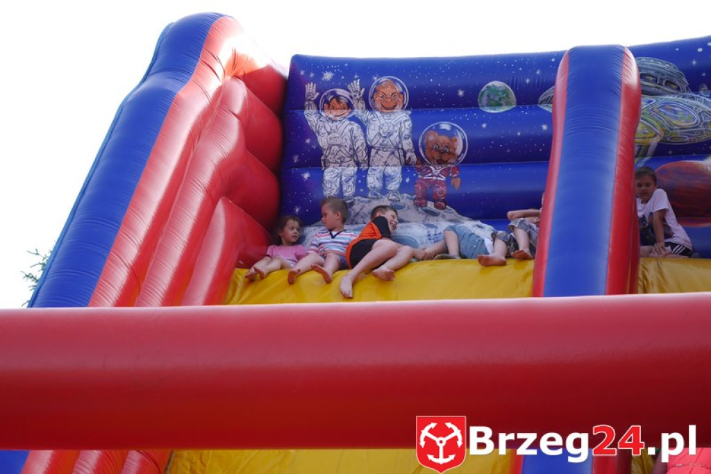 Radość dzieci w Szydłowicach - FOTORELACJA z festynu zorganizowanego z okazji Dnia Dziecka.