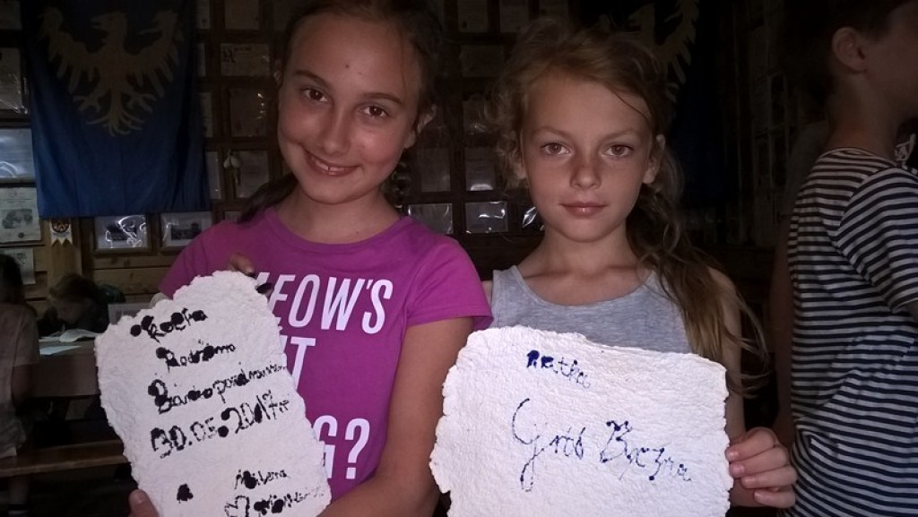 Klasy czwarte z ÓSEMKI w średniowiecznym Grodzie Rycerskim