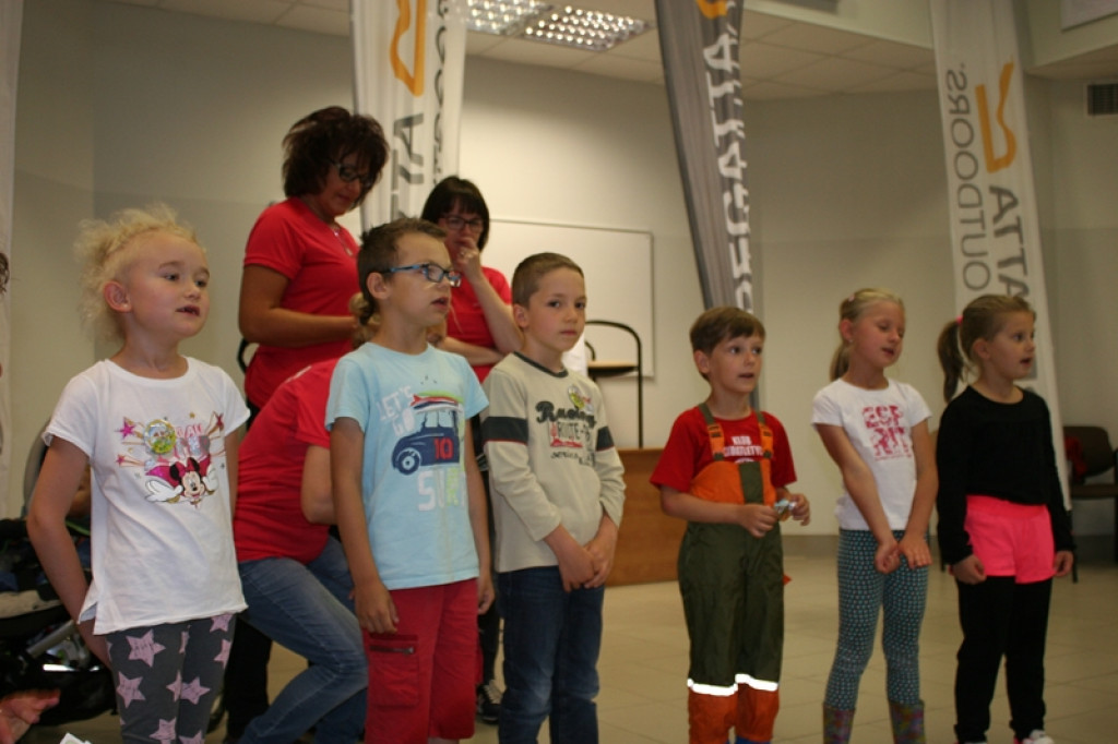 X Rajd Przedszkolaka w Brzegu. Deszcz nie odstraszył nawet najmłodszych rowerzystów