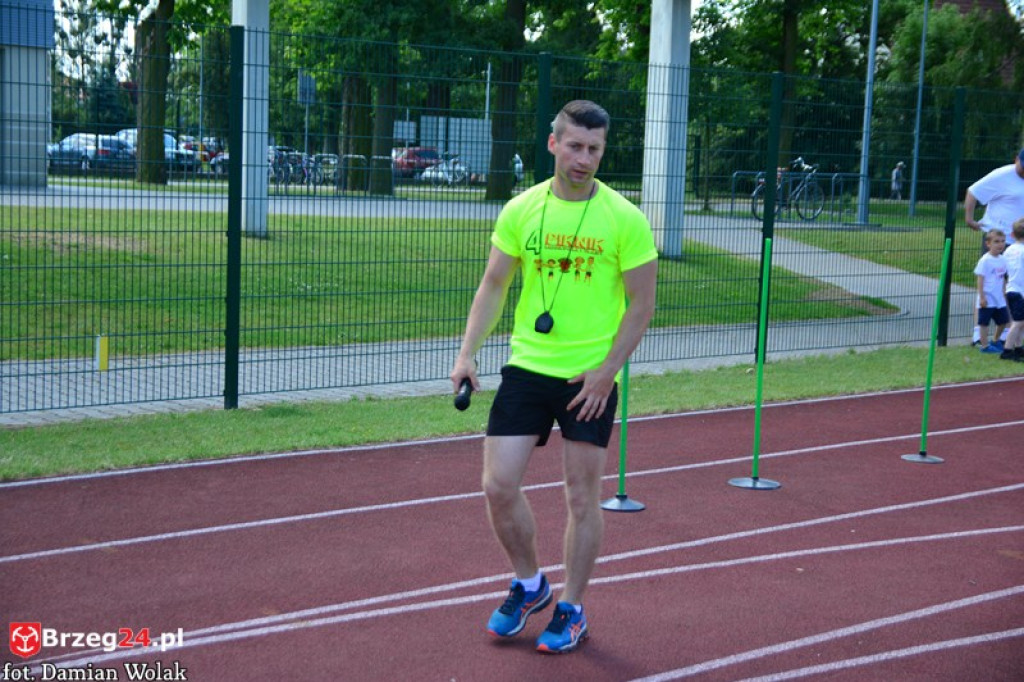 IV Piknik Lekkoatletyczny w Brzegu. Słoneczna niedziela i zabawa dla rodzin [fotorelacja]