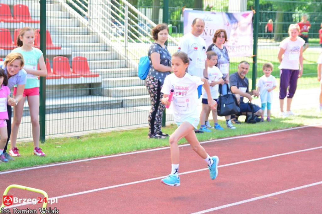 IV Piknik Lekkoatletyczny w Brzegu. Słoneczna niedziela i zabawa dla rodzin [fotorelacja]