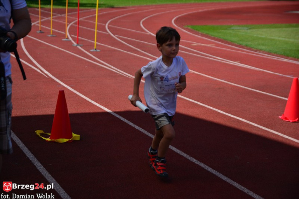 IV Piknik Lekkoatletyczny w Brzegu. Słoneczna niedziela i zabawa dla rodzin [fotorelacja]