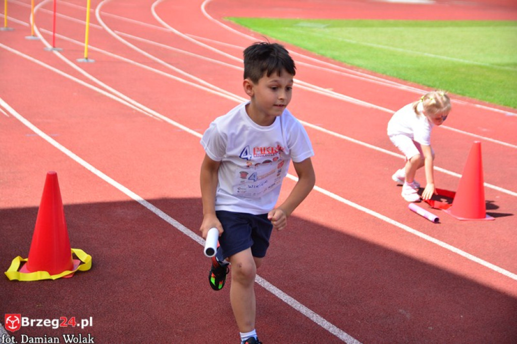 IV Piknik Lekkoatletyczny w Brzegu. Słoneczna niedziela i zabawa dla rodzin [fotorelacja]