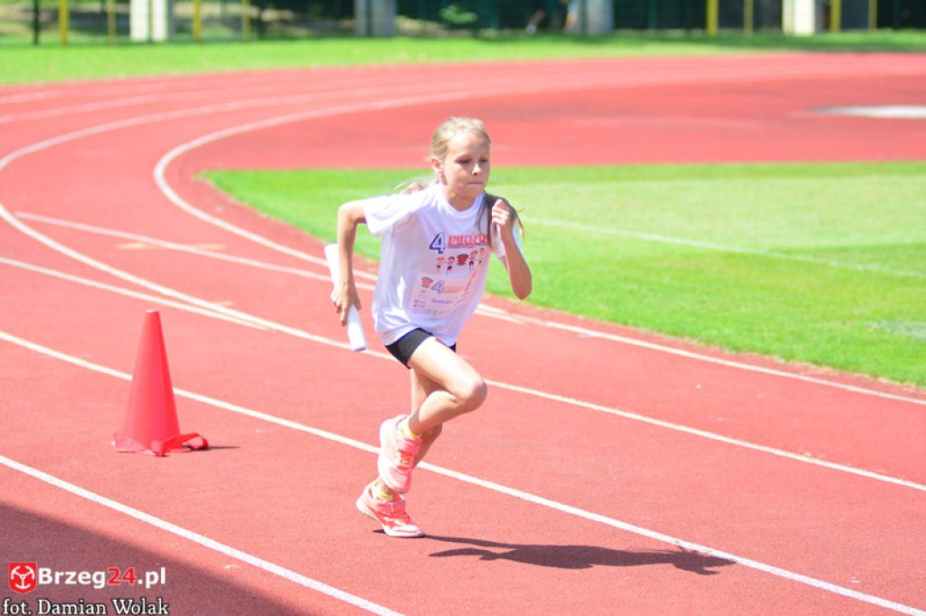 IV Piknik Lekkoatletyczny w Brzegu. Słoneczna niedziela i zabawa dla rodzin [fotorelacja]