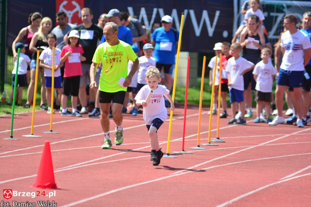 IV Piknik Lekkoatletyczny w Brzegu. Słoneczna niedziela i zabawa dla rodzin [fotorelacja]