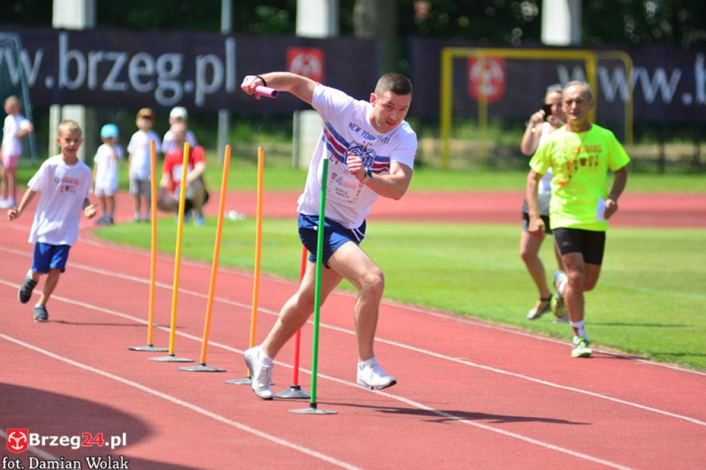 IV Piknik Lekkoatletyczny w Brzegu. Słoneczna niedziela i zabawa dla rodzin [fotorelacja]