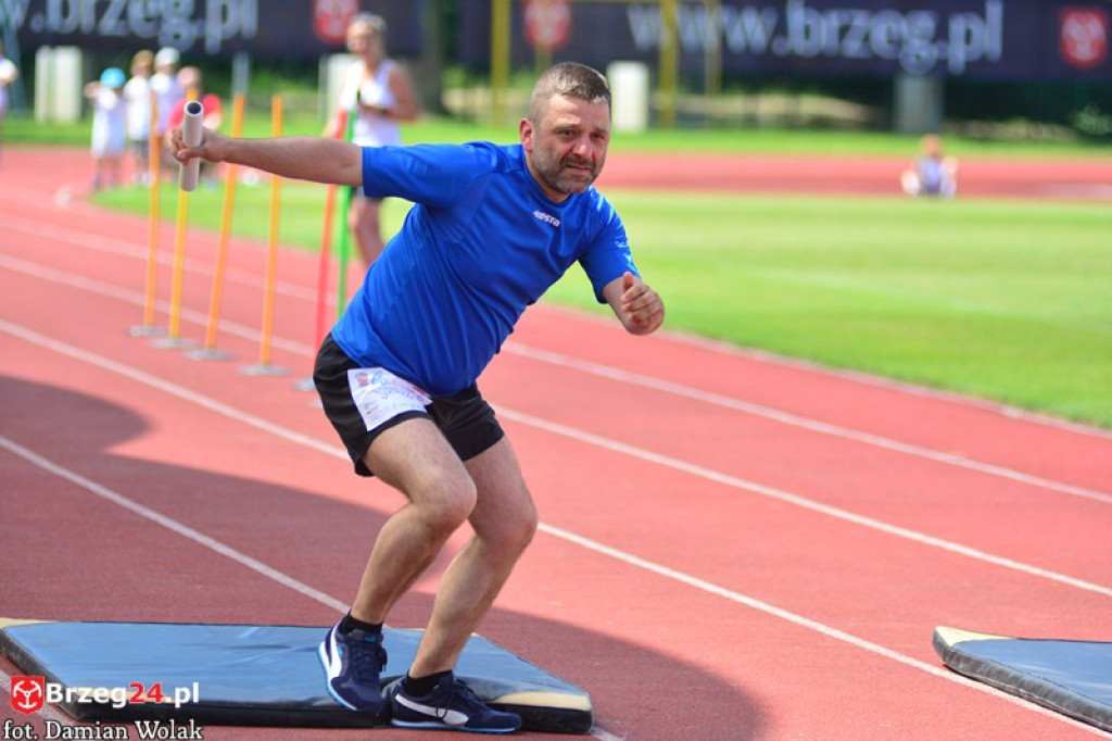 IV Piknik Lekkoatletyczny w Brzegu. Słoneczna niedziela i zabawa dla rodzin [fotorelacja]