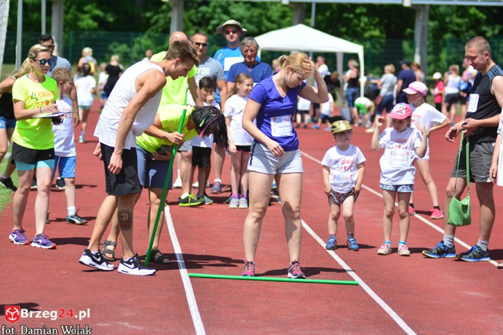 IV Piknik Lekkoatletyczny w Brzegu. Słoneczna niedziela i zabawa dla rodzin [fotorelacja]