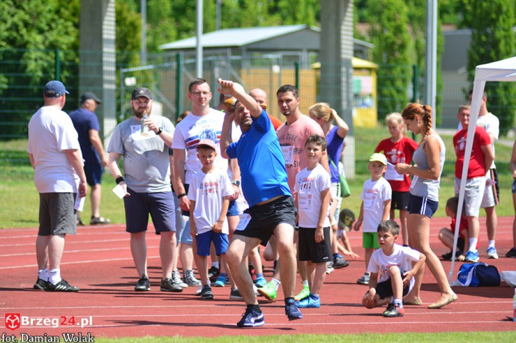 IV Piknik Lekkoatletyczny w Brzegu. Słoneczna niedziela i zabawa dla rodzin [fotorelacja]