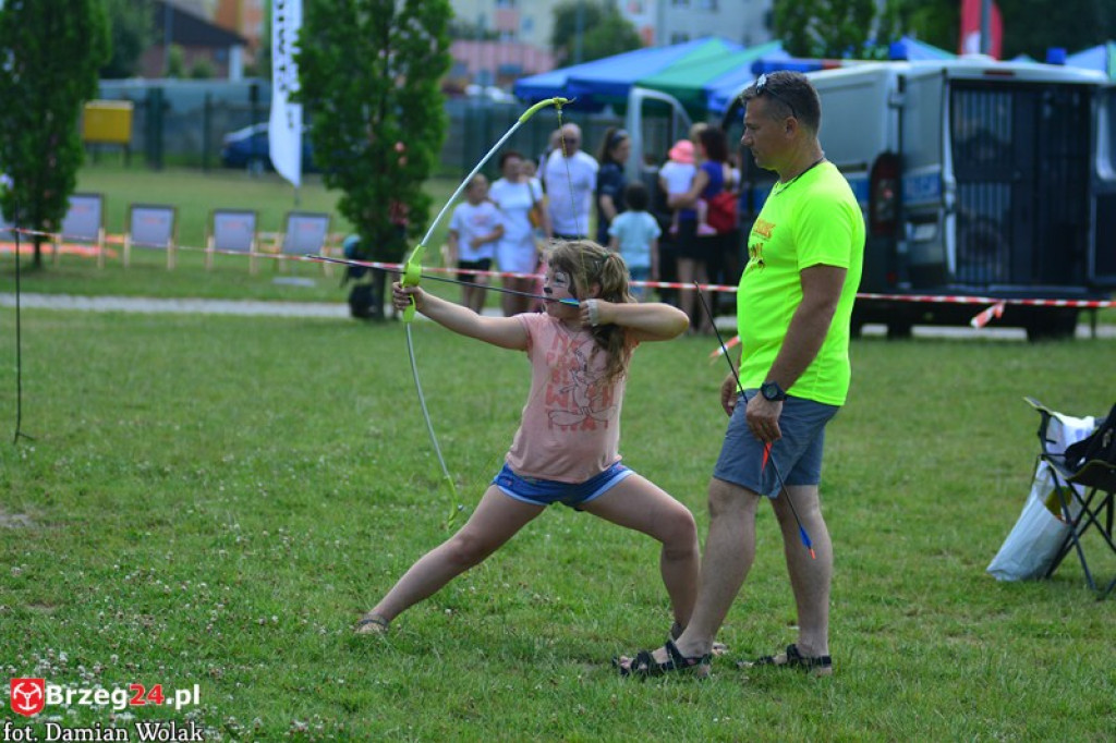 IV Piknik Lekkoatletyczny w Brzegu. Słoneczna niedziela i zabawa dla rodzin [fotorelacja]