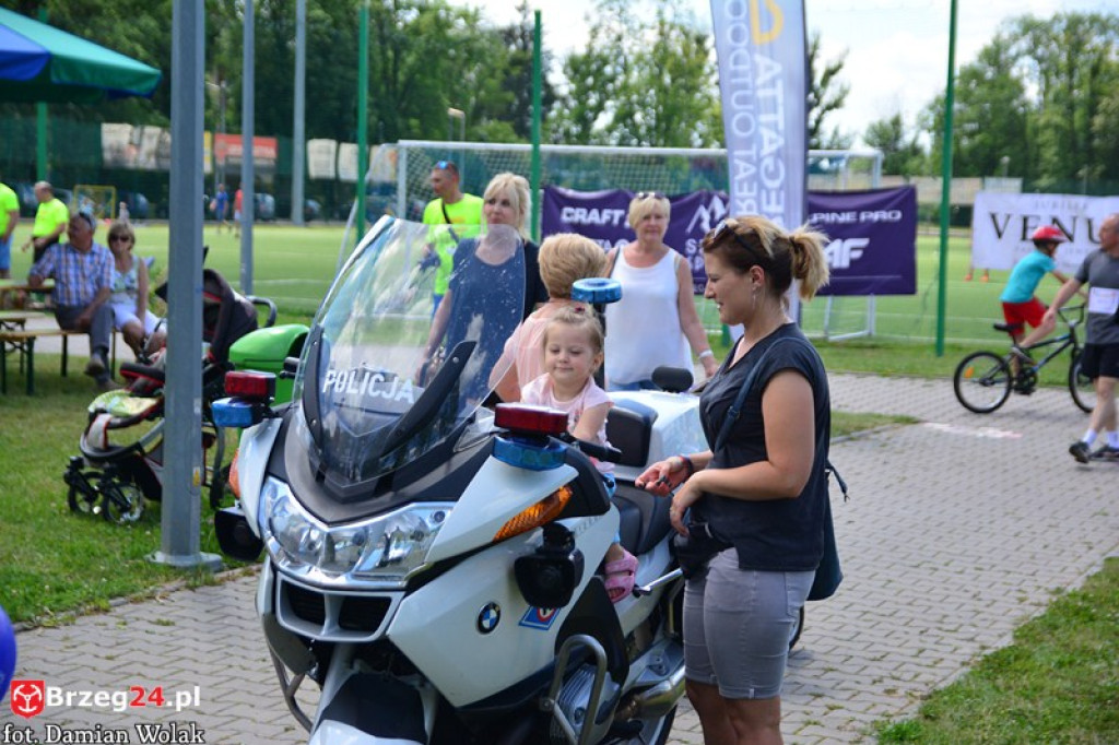 IV Piknik Lekkoatletyczny w Brzegu. Słoneczna niedziela i zabawa dla rodzin [fotorelacja]