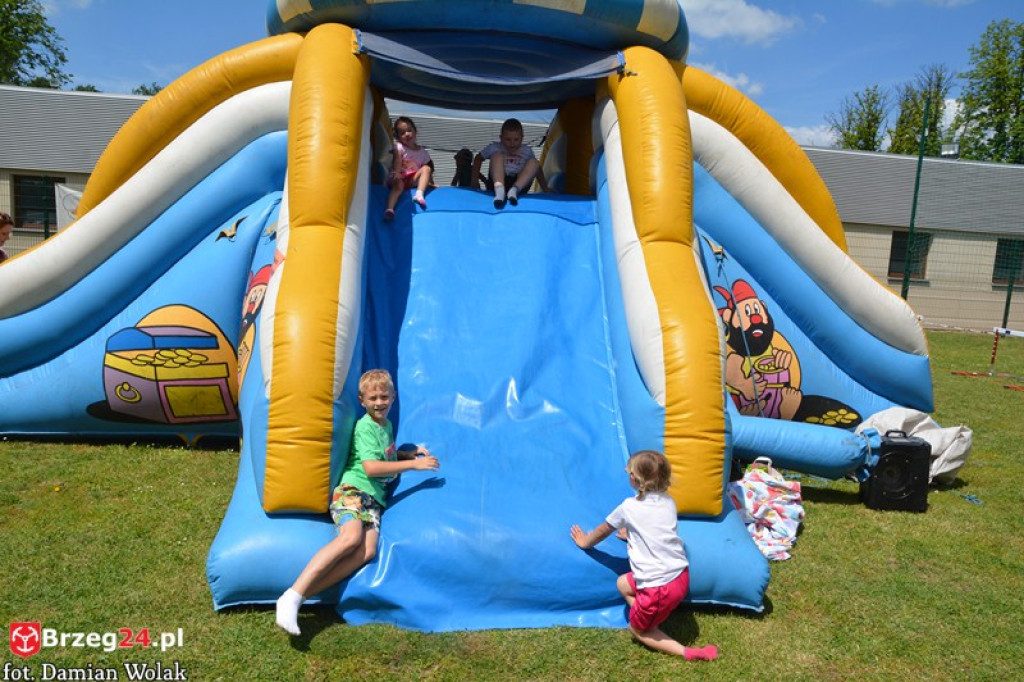 IV Piknik Lekkoatletyczny w Brzegu. Słoneczna niedziela i zabawa dla rodzin [fotorelacja]