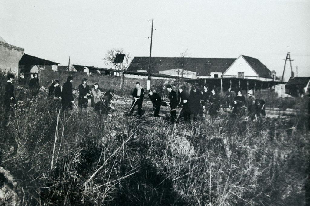 Powstanie książka, o Szkole Rolniczej w Żłobiźnie!