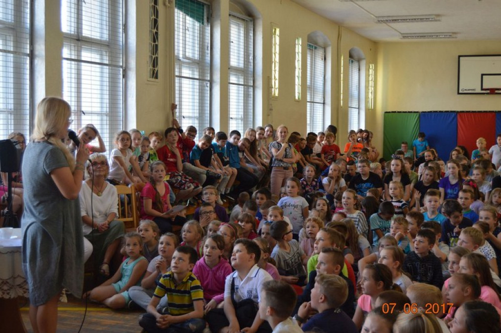 Spotkanie z Beatą Ostrowicką - autorką wielu książek