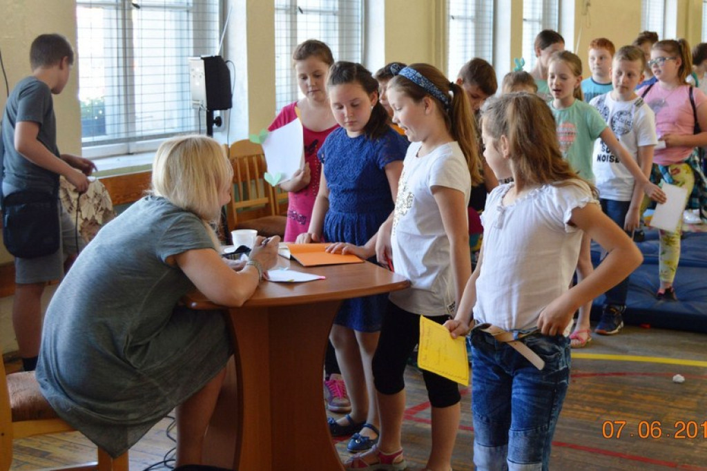 Spotkanie z Beatą Ostrowicką - autorką wielu książek