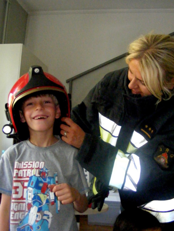 Bezpieczeństwo przede wszystkim - wizyta strażacka w PSP8