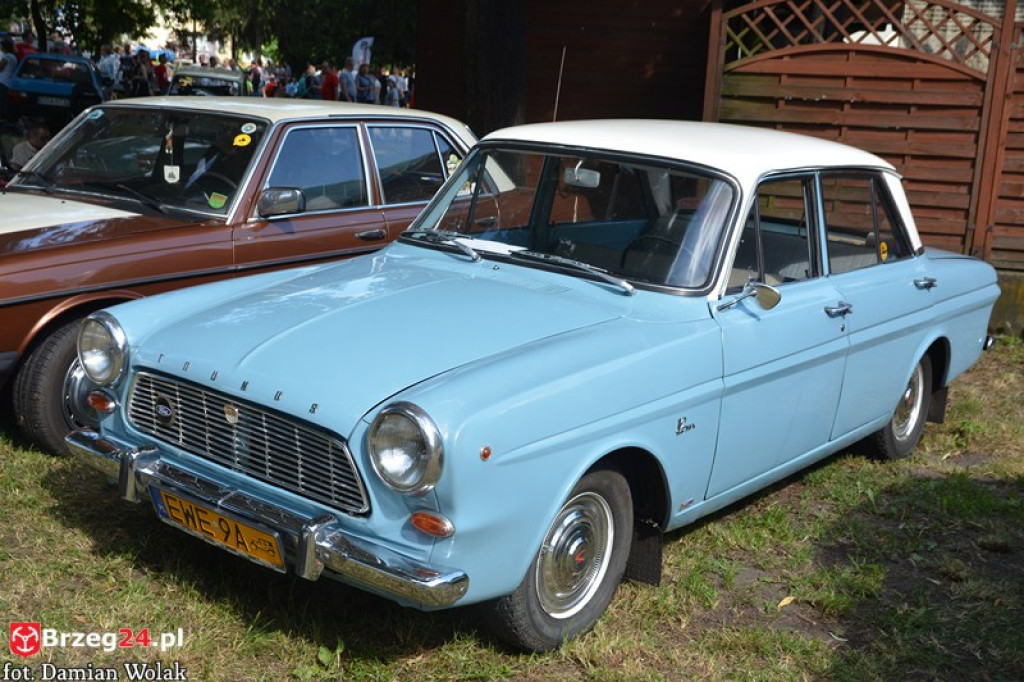 Międzynarodowy Zlot Pojazdów Zabytkowych w Oławie 2017 [fotorelacja]