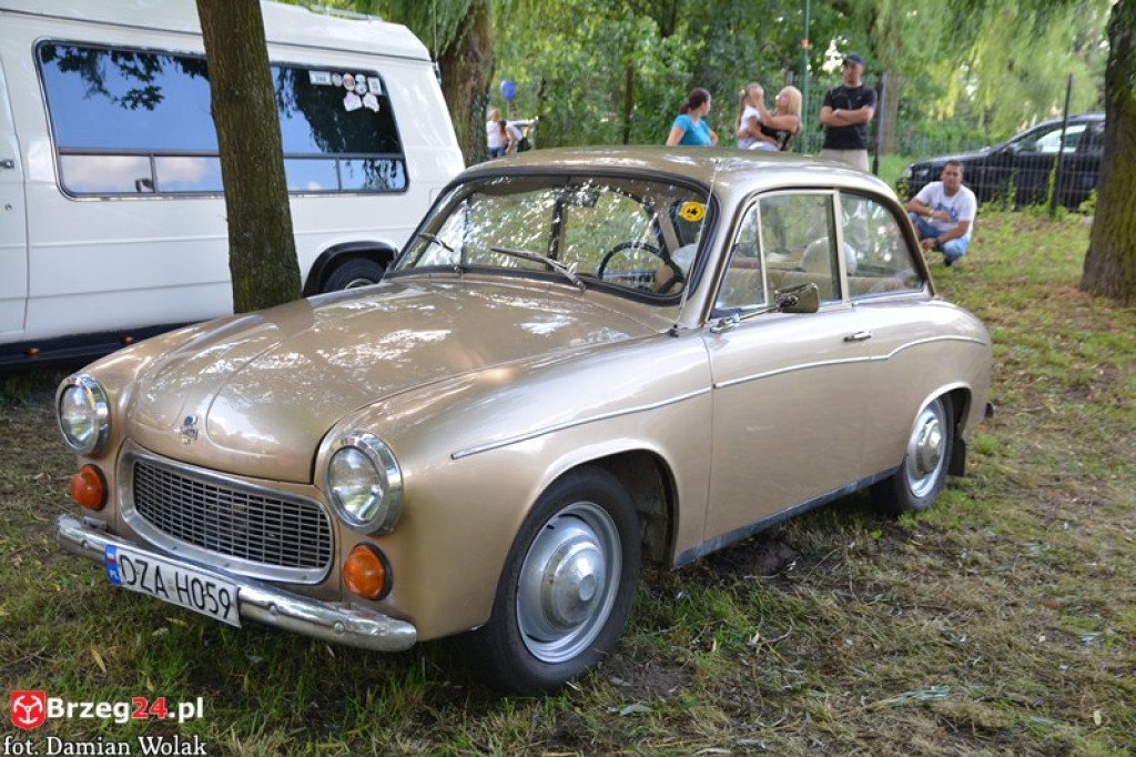Międzynarodowy Zlot Pojazdów Zabytkowych w Oławie 2017 [fotorelacja]