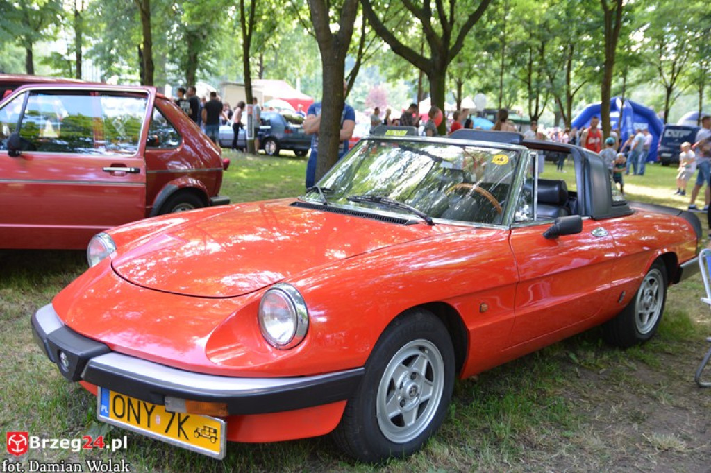 Międzynarodowy Zlot Pojazdów Zabytkowych w Oławie 2017 [fotorelacja]