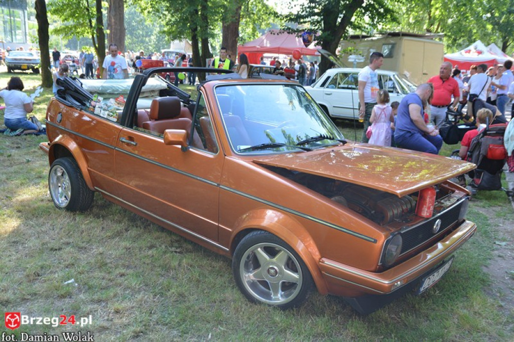 Międzynarodowy Zlot Pojazdów Zabytkowych w Oławie 2017 [fotorelacja]