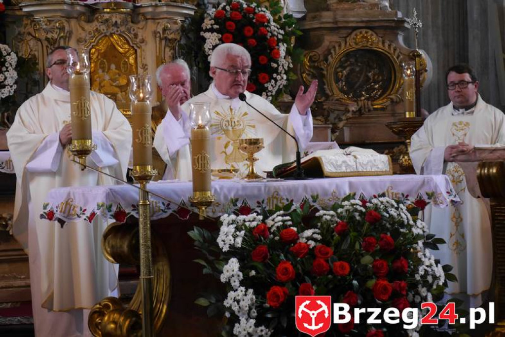 50 lat kapłaństwa ks. prałata Bolesława Robaczka [FOTORELACJA]