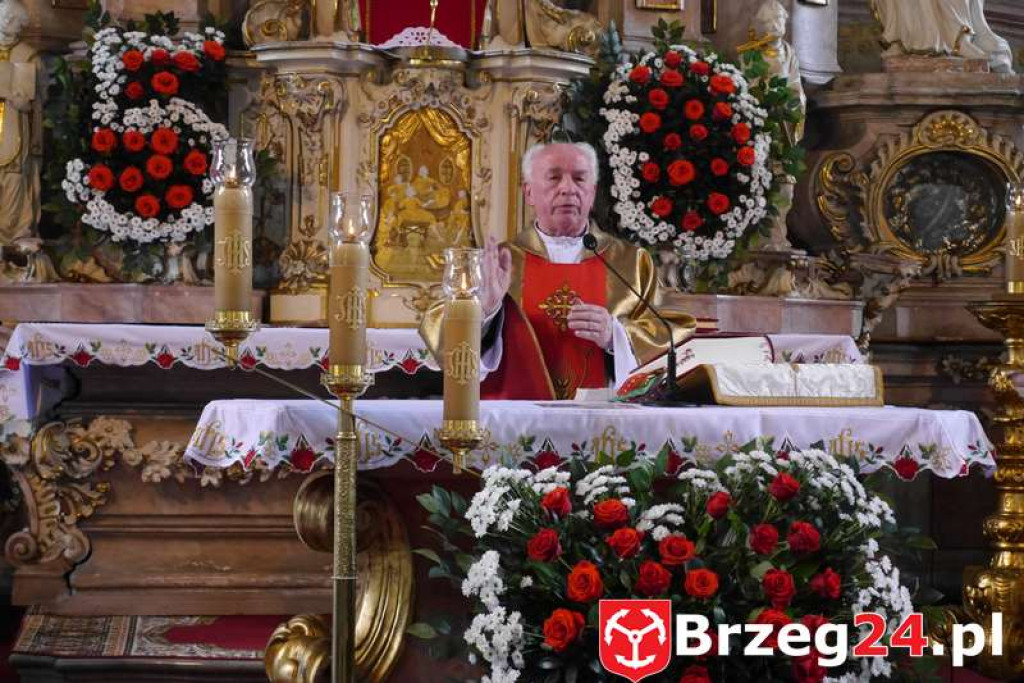 50 lat kapłaństwa ks. prałata Bolesława Robaczka [FOTORELACJA]