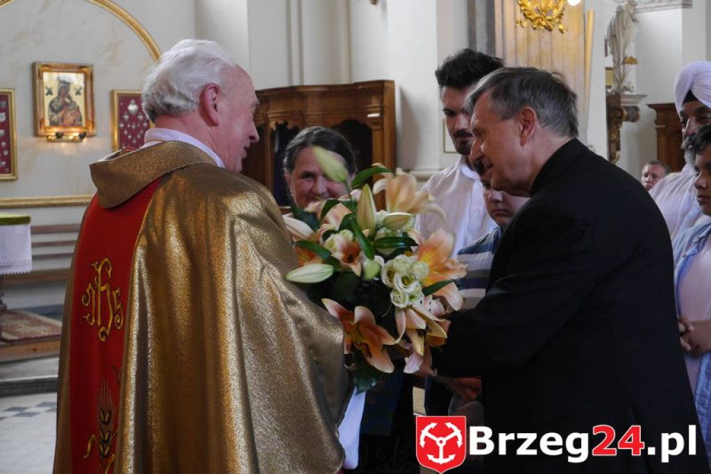 50 lat kapłaństwa ks. prałata Bolesława Robaczka [FOTORELACJA]