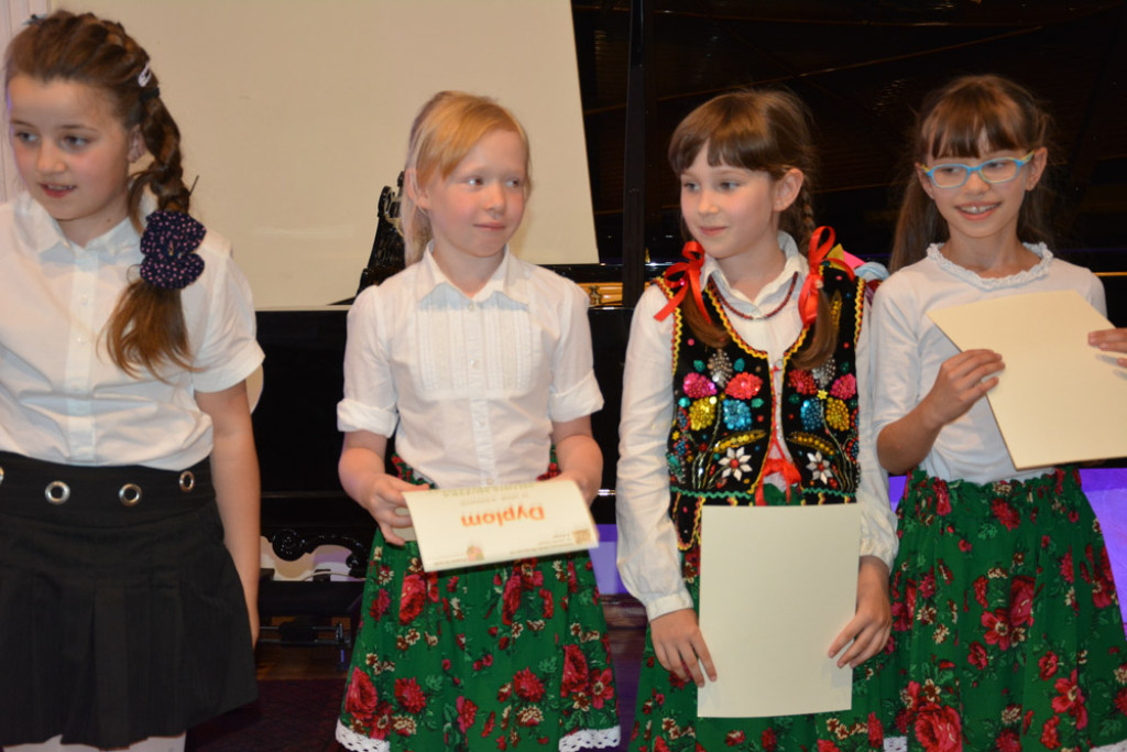 MŁODA MUZYKA POWIATU BRZESKIEGO - KONCERT W PAŃSTWOWEJ SZKOLE MUZYCZNEJ W BRZEGU