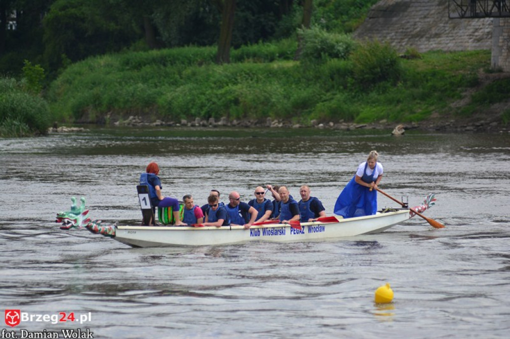 Noc świętojańska i zlot Food Track-ów w Brzegu [fotorelacja]