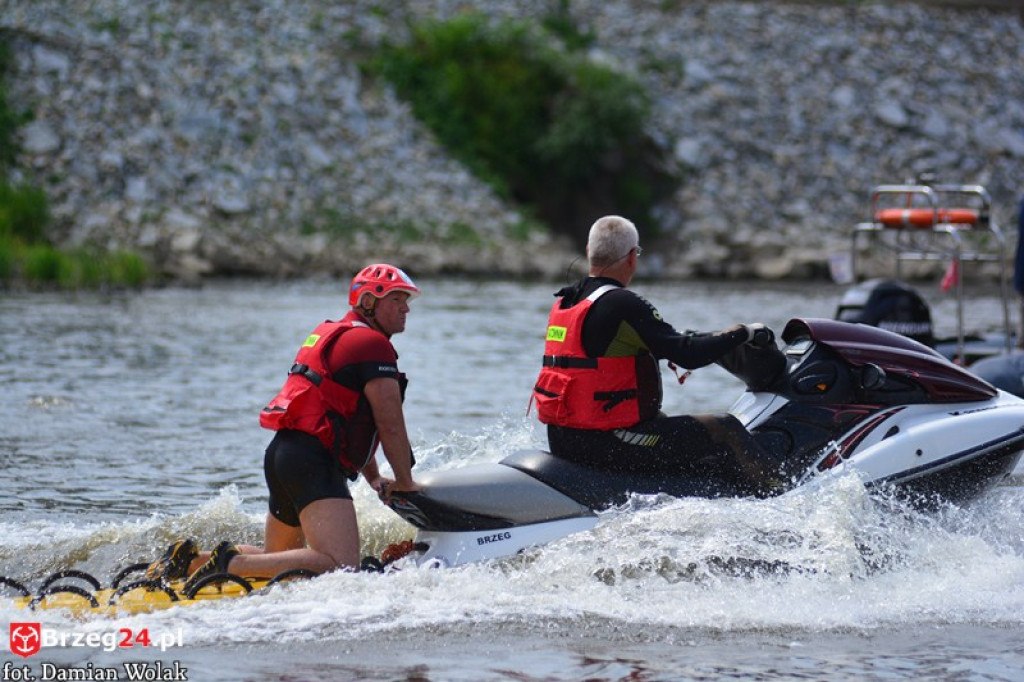 Noc świętojańska i zlot Food Track-ów w Brzegu [fotorelacja]