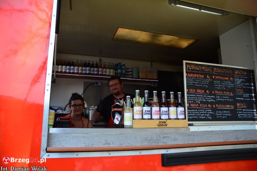 Noc świętojańska i zlot Food Track-ów w Brzegu [fotorelacja]
