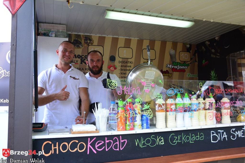 Noc świętojańska i zlot Food Track-ów w Brzegu [fotorelacja]