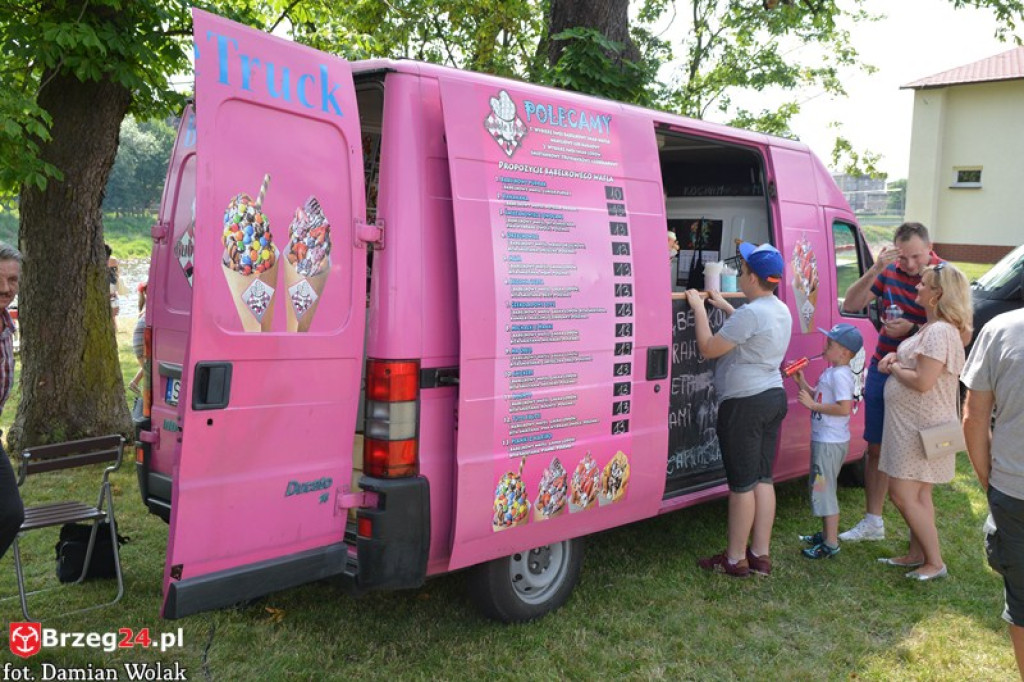 Noc świętojańska i zlot Food Track-ów w Brzegu [fotorelacja]