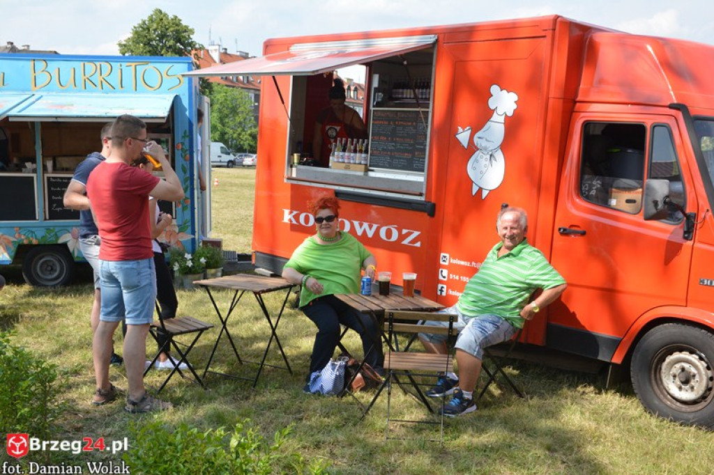 Noc świętojańska i zlot Food Track-ów w Brzegu [fotorelacja]
