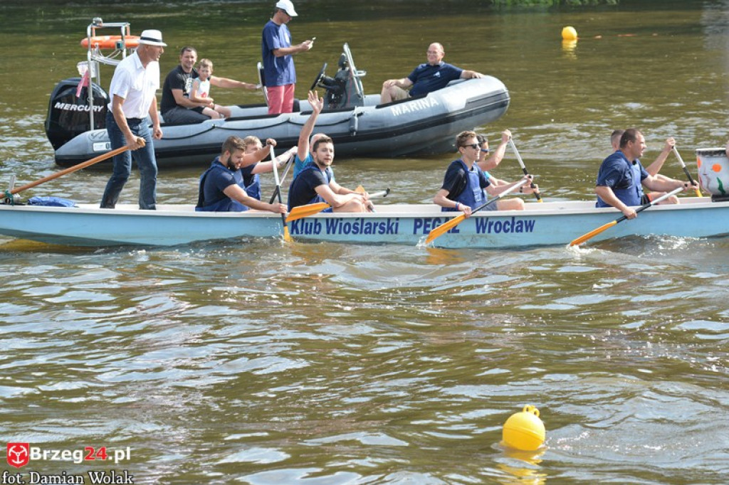 Noc świętojańska i zlot Food Track-ów w Brzegu [fotorelacja]