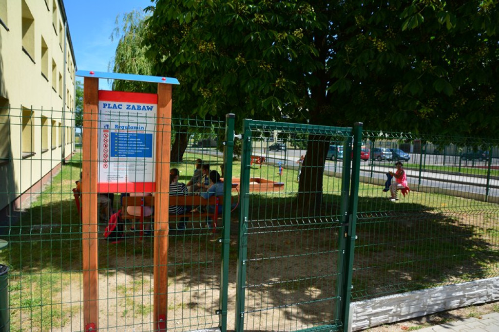 Nowy plac zabaw w SOSW Grodków