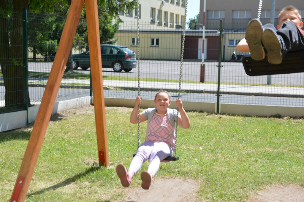 Nowy plac zabaw w SOSW Grodków