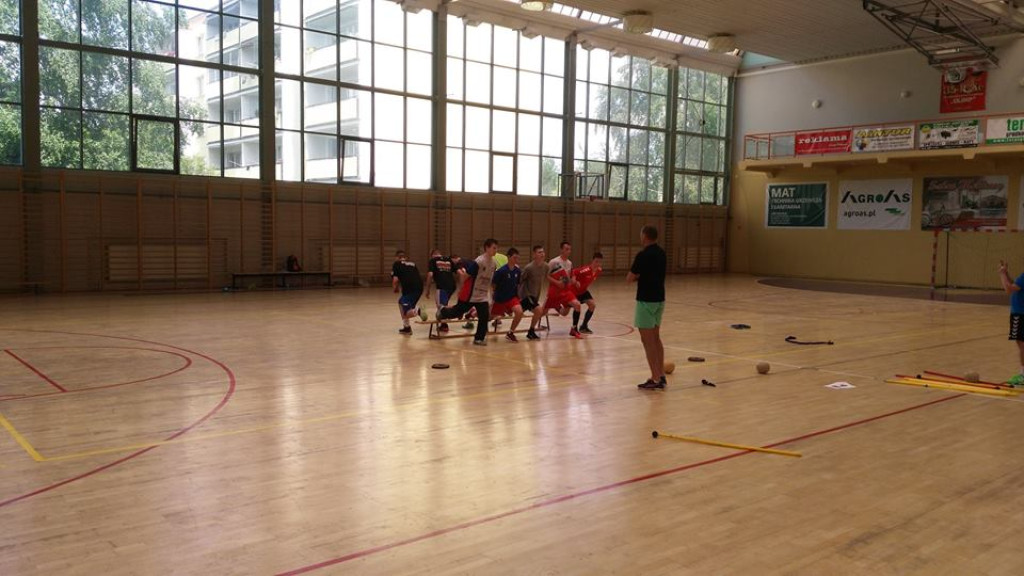 Kursy i konferencja trenerów piłki ręcznej w Grodkowie