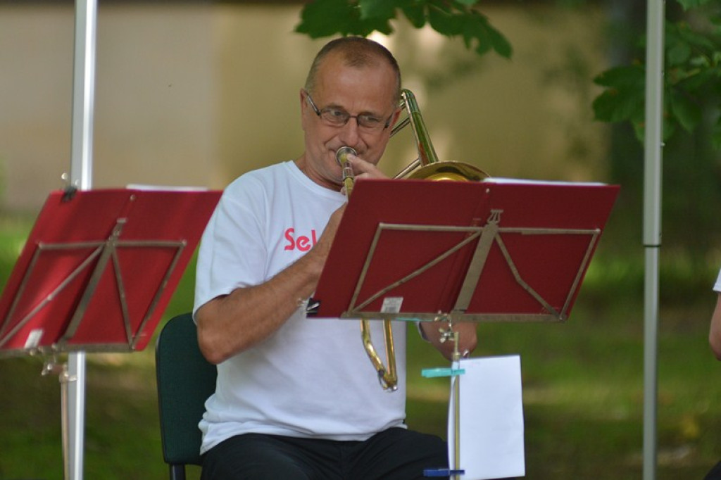 Koncert orkiestry dętej w Parku Wolności [fotorelacja]