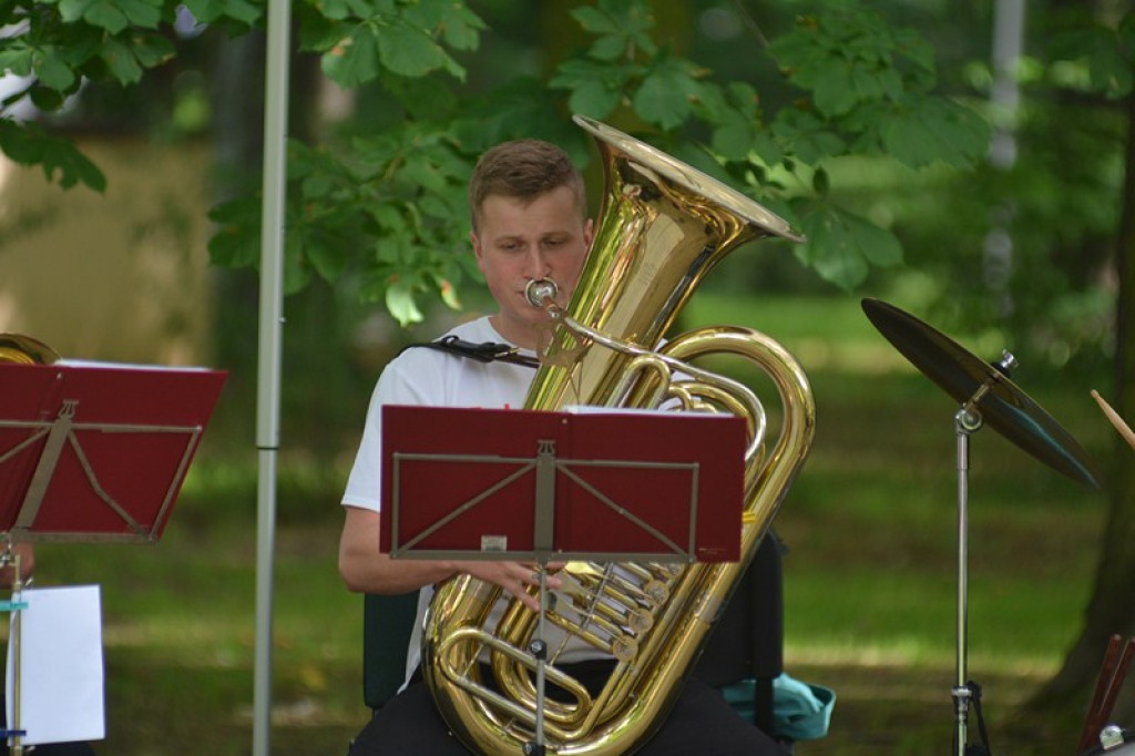 Koncert orkiestry dętej w Parku Wolności [fotorelacja]