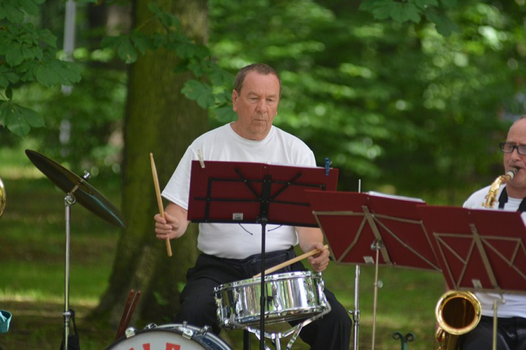 Koncert orkiestry dętej w Parku Wolności [fotorelacja]