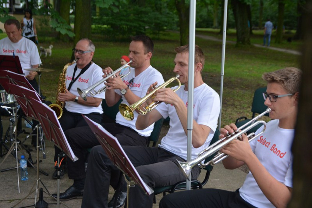 Koncert orkiestry dętej w Parku Wolności [fotorelacja]