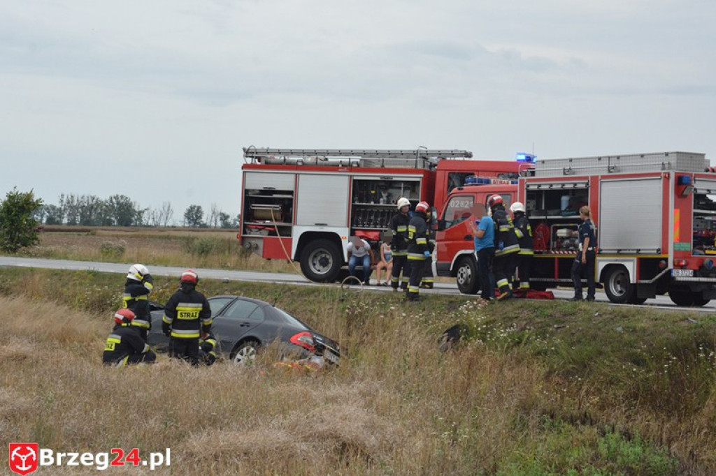 Wypadek na obwodnicy Grodkowa. 5 osób poszkodowanych