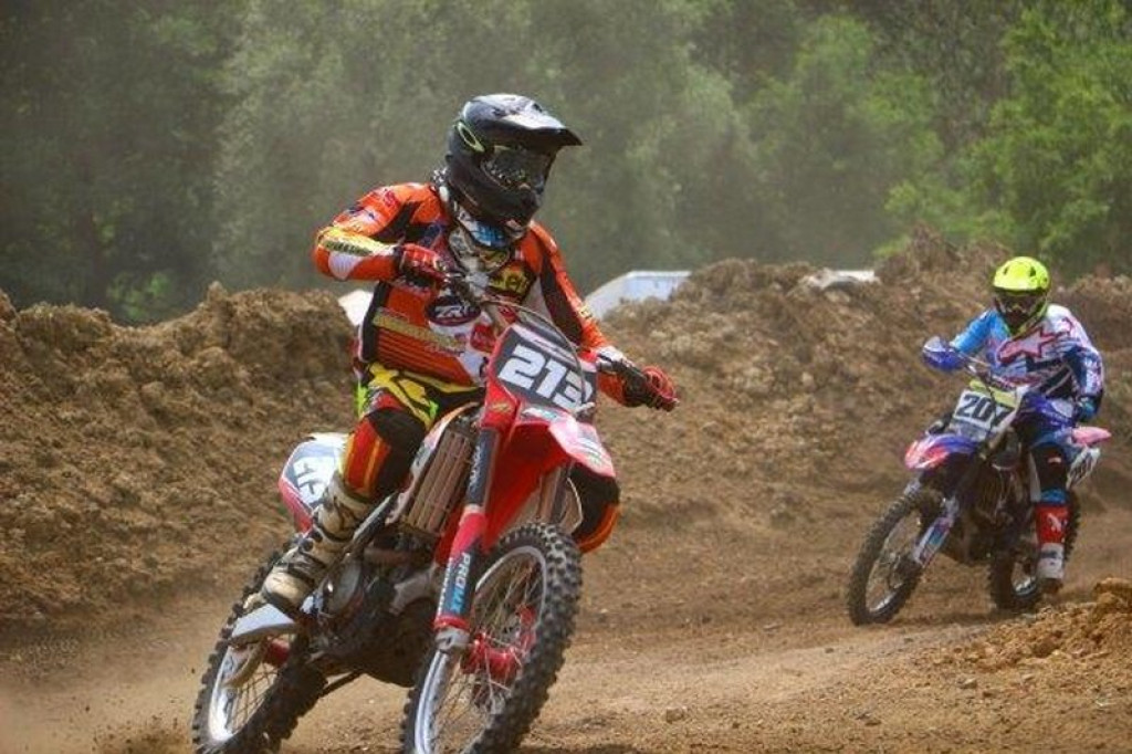 Zbiór wydarzeń motocrossowych