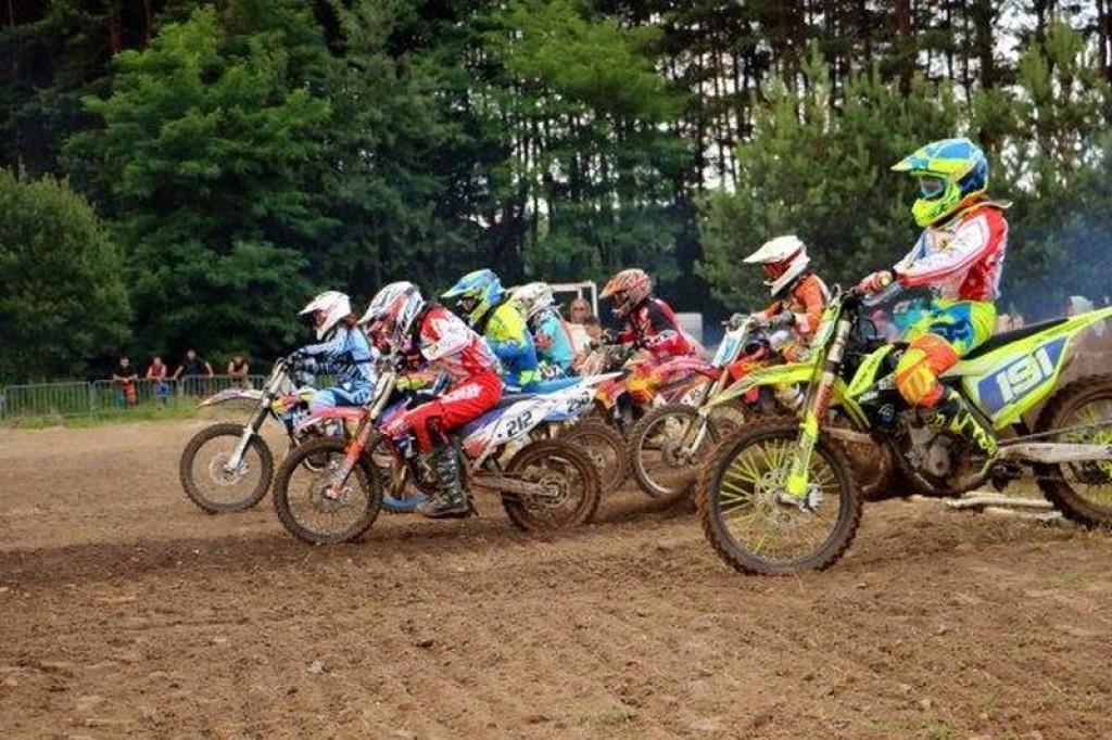 Zbiór wydarzeń motocrossowych