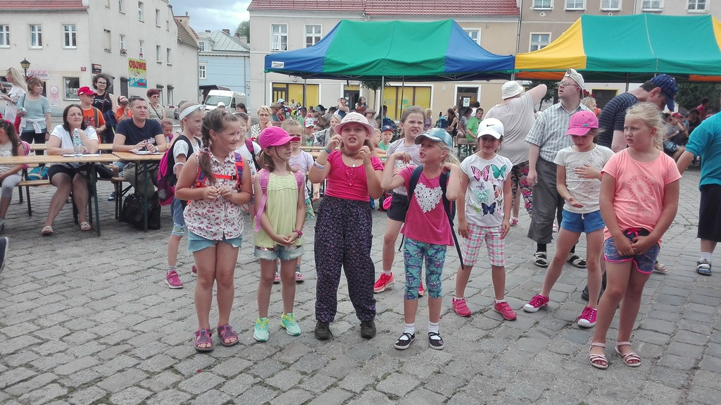 Wakacje z przygodą w Świetlicy Terapeutycznej w Lewinie Brzeskim