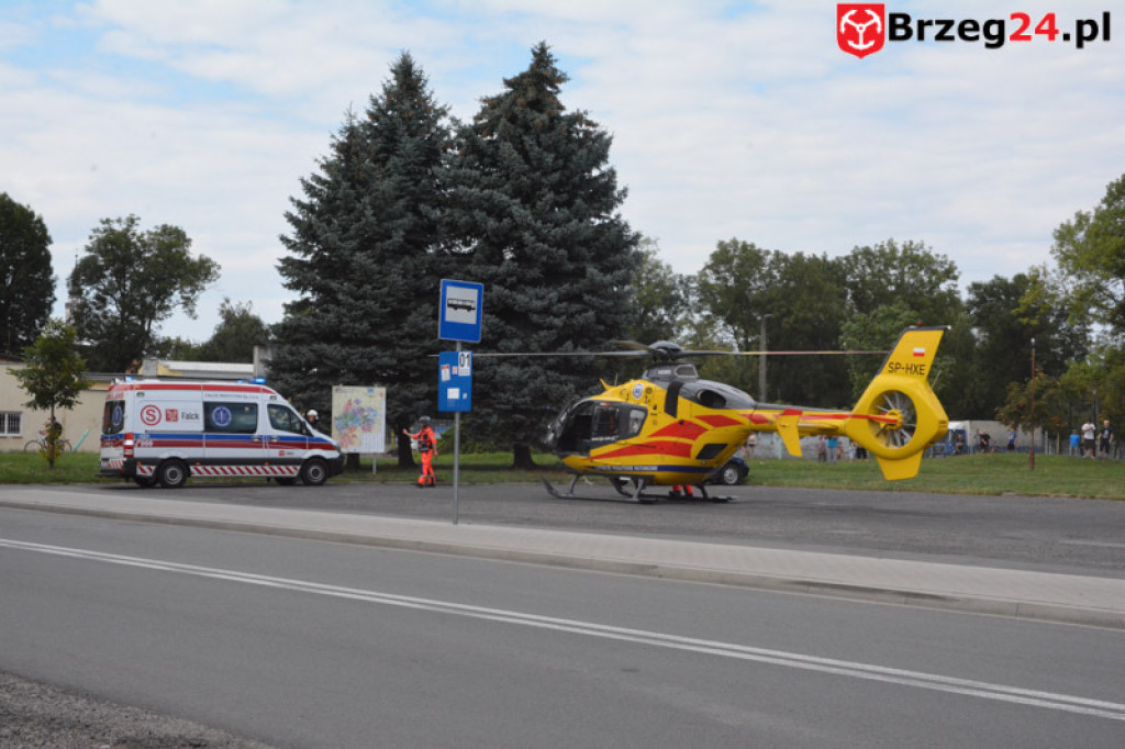 Grodków: Mężczyzna wypadł przez okno mieszkania na drugim piętrze